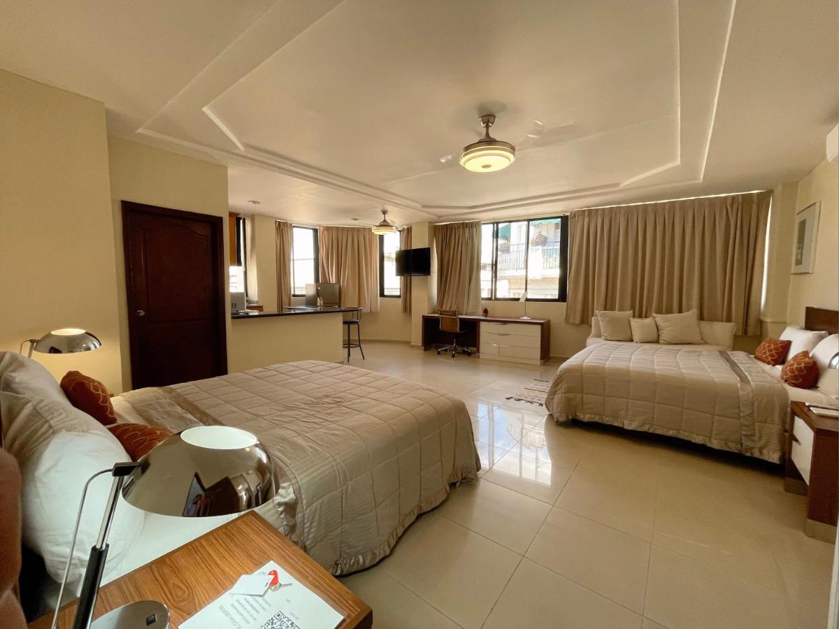 Hotel Libertad At Historic Main Street Santo Domingo Dış mekan fotoğraf