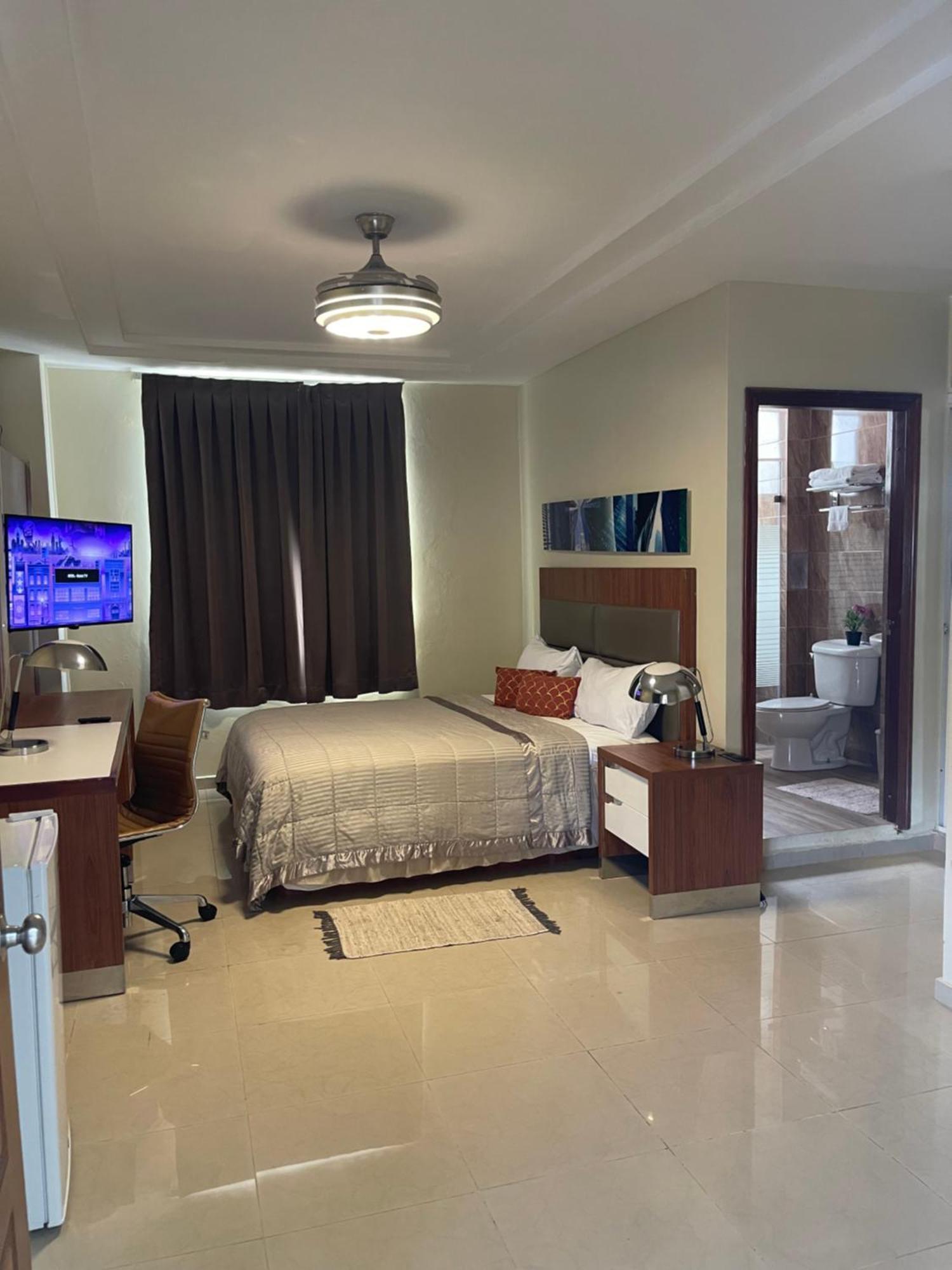 Hotel Libertad At Historic Main Street Santo Domingo Dış mekan fotoğraf