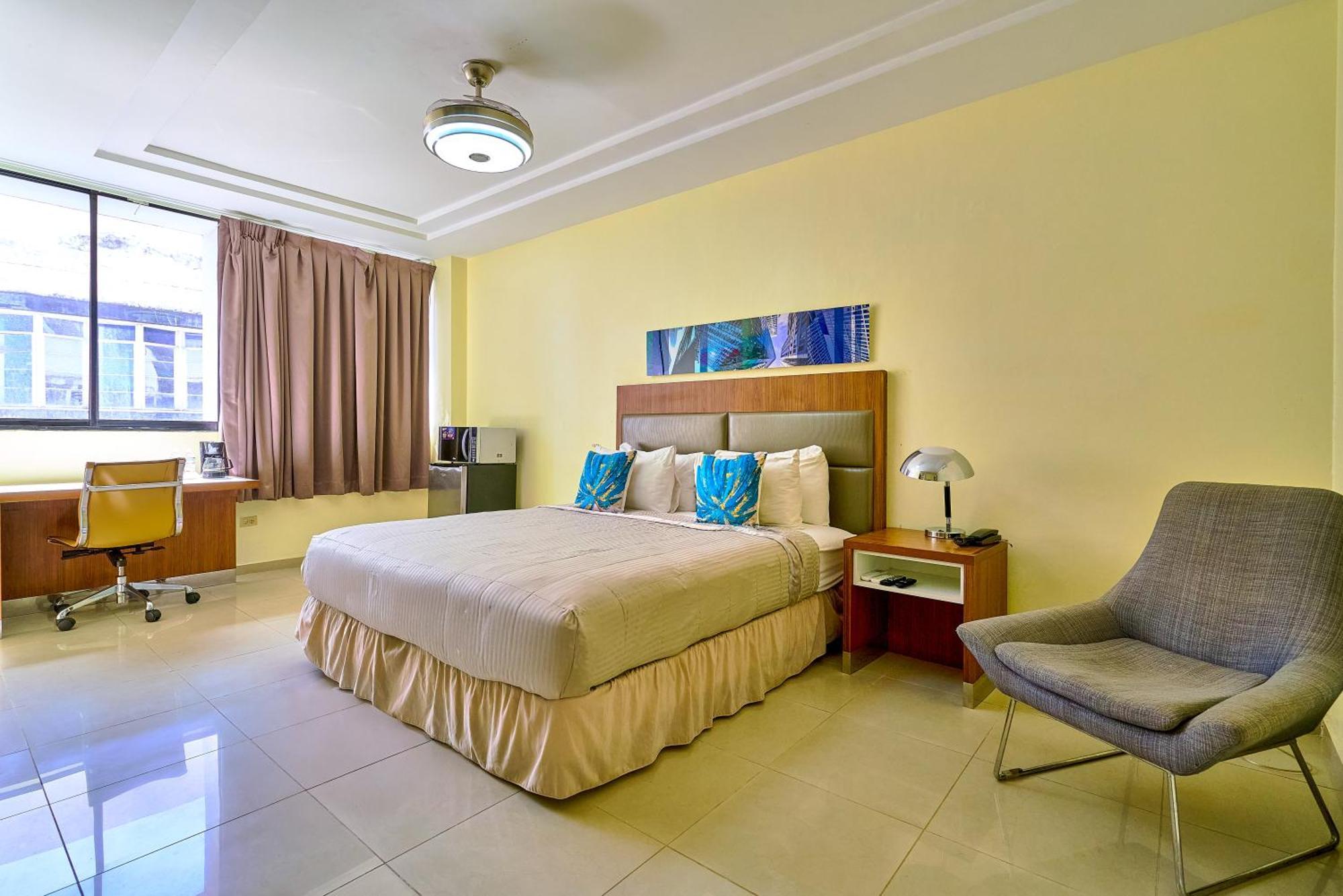 Hotel Libertad At Historic Main Street Santo Domingo Dış mekan fotoğraf
