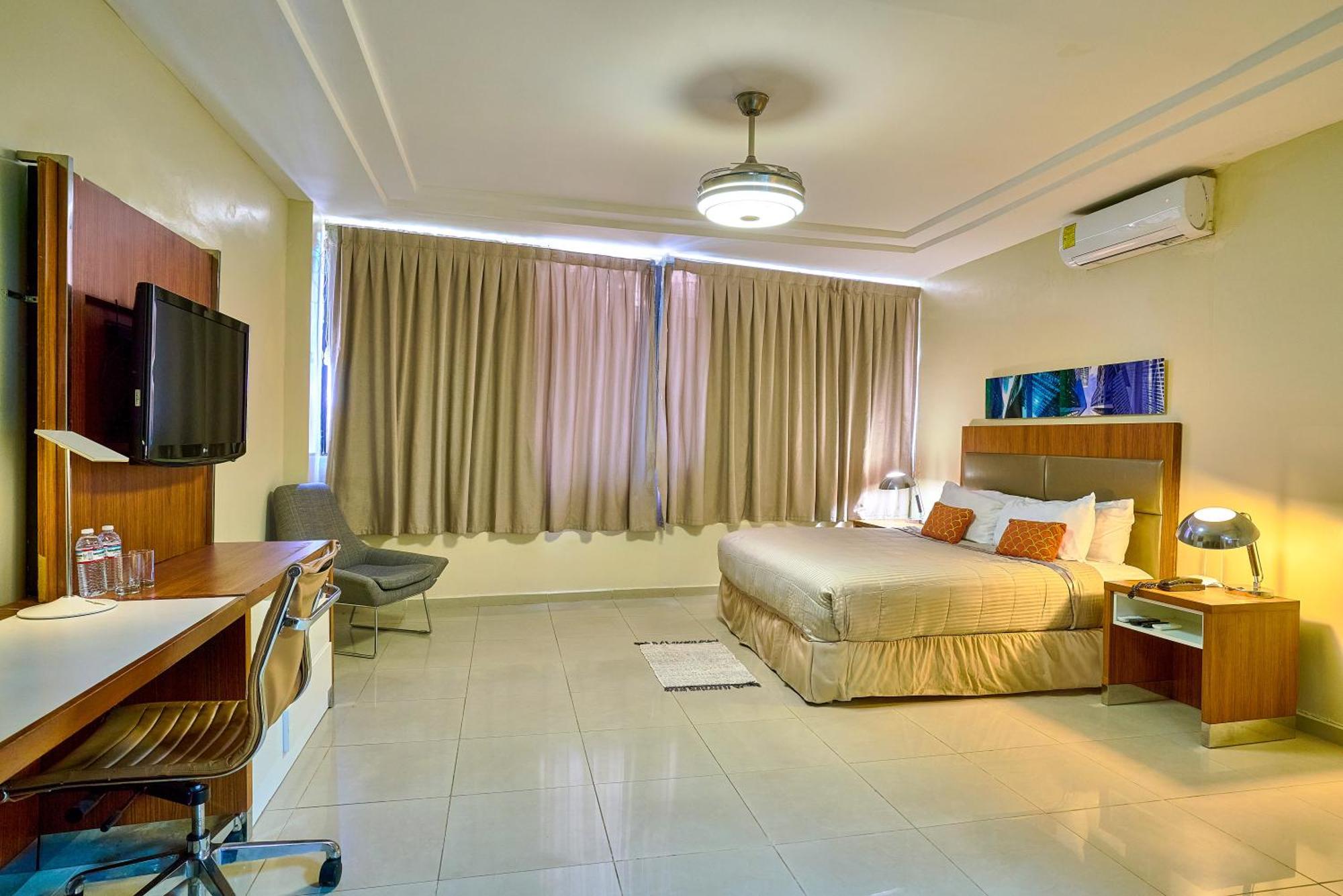 Hotel Libertad At Historic Main Street Santo Domingo Dış mekan fotoğraf